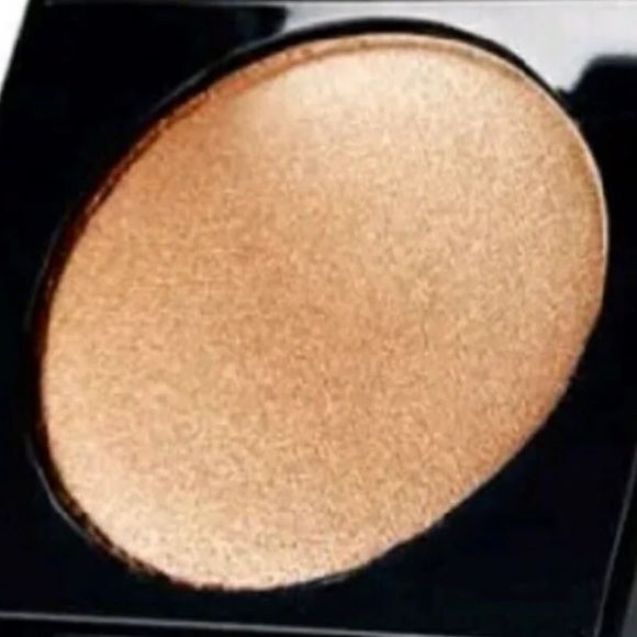 Edward Bess Eye Shadow MIRAGE Golden Peach Shimmer - Picture 2 of 5